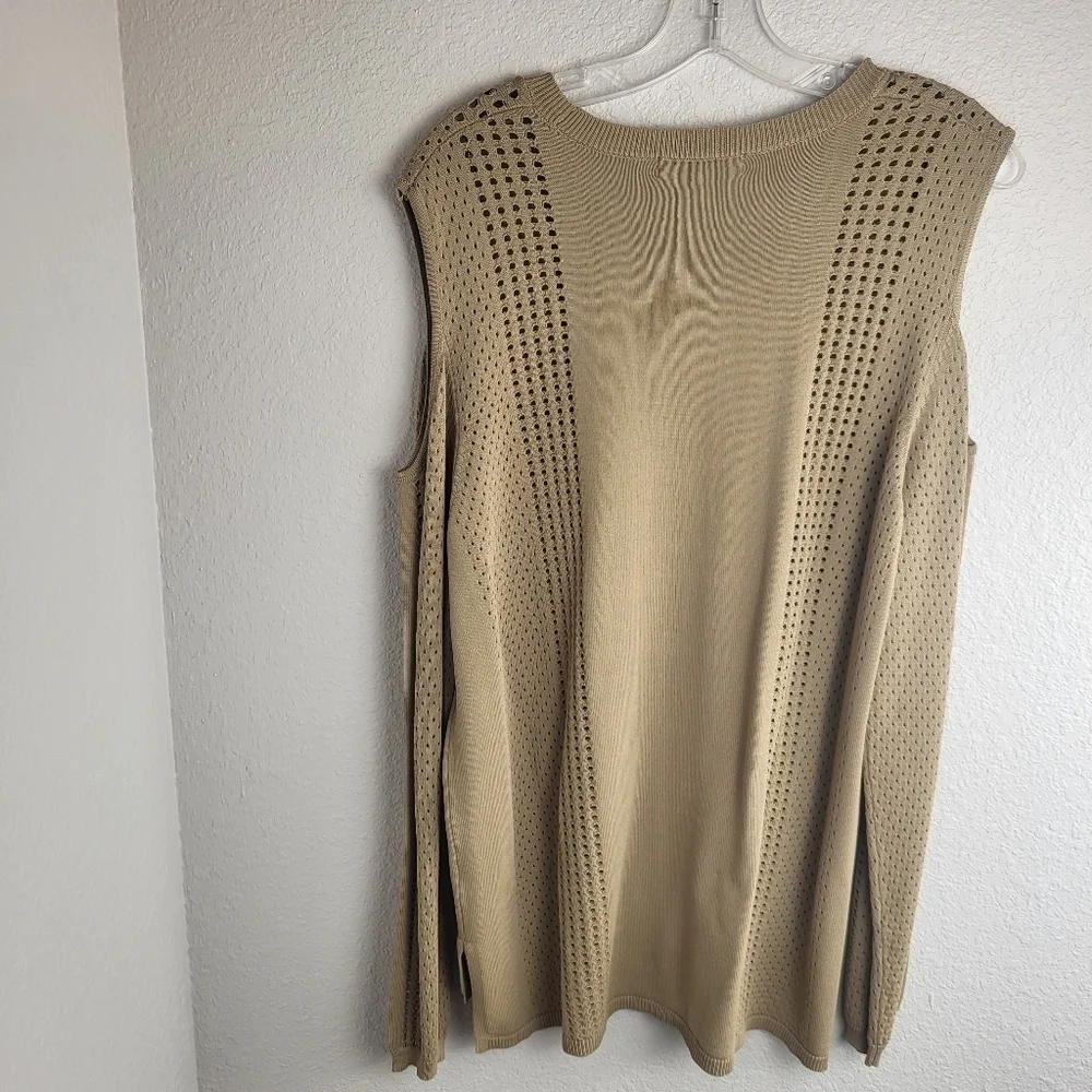 One A Cold Shoulder Long Sleeve Laser Cut Tan Top Women's Size XL - Picture 2 of 10